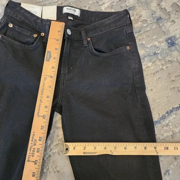 NWT AGOLDE Devon Stacked Stove-Pipe Black Jeans.  Women's size 26.