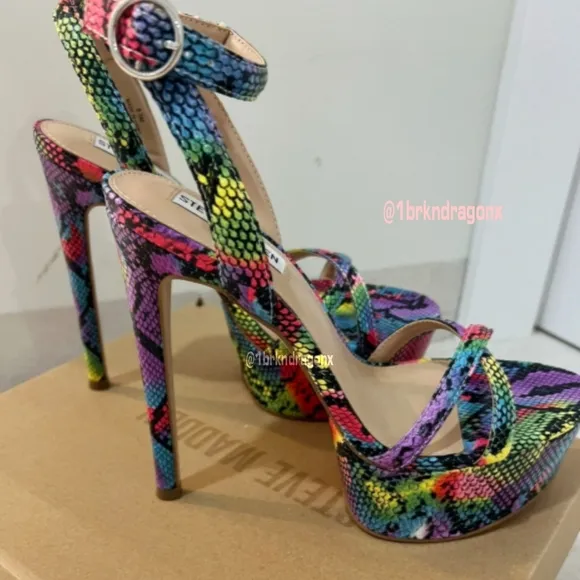 NWT BNIOB Steve Madden Snake Multicolor Platform Sandals Stilettos
