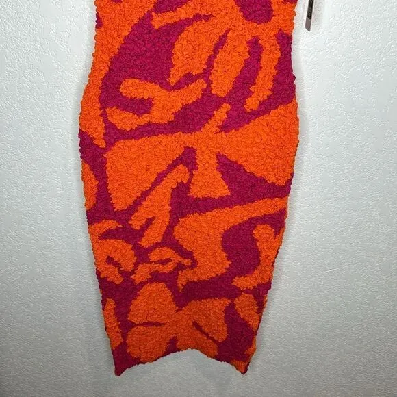 NWT Saylor Ciana Popcorn Midi Dress XS Pink/Orange Floral