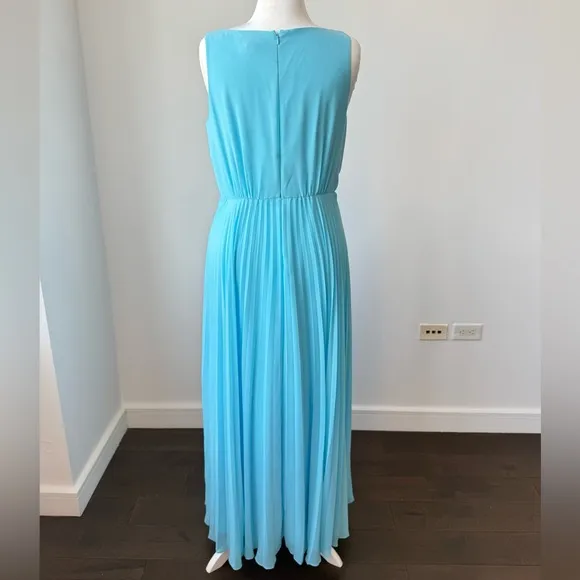 Ocean blue pleated maxi dress by WHBM. Size 12 .