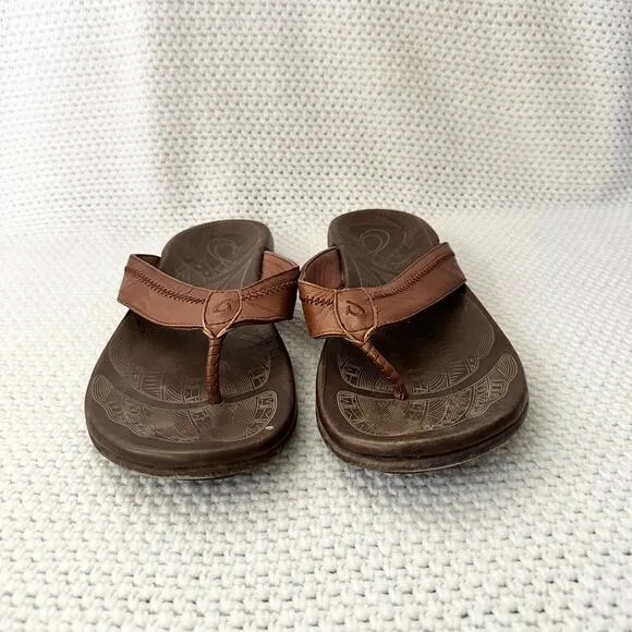 OluKai Men Hiapo Brown Cognac Leather Thong Sandals 14 Summer Vacation Beach