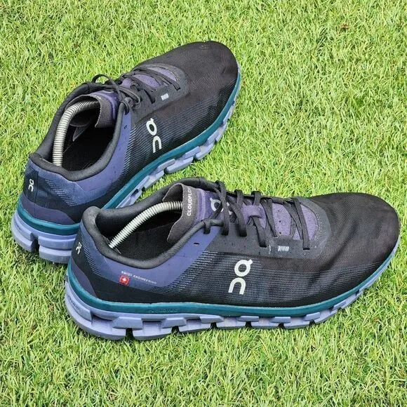 ON CLOUDFLOW 4 - Mens Athletic Shoes - SIZE 11 ***See pictures***