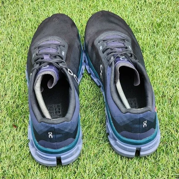 ON CLOUDFLOW 4 - Mens Athletic Shoes - SIZE 11 ***See pictures***