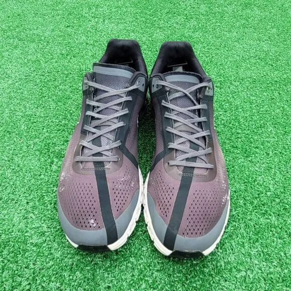 ON Cloudflow Asphalt Running Trainers - Men's Running Shoes - Size 12