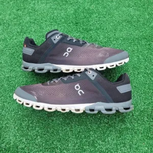 ON Cloudflow Asphalt Running Trainers - Men's Running Shoes - Size 12