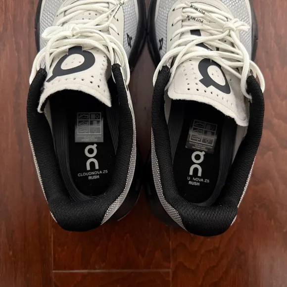 On Women's Cloudnova Z5 Rush in Pearl/Black, Size 8