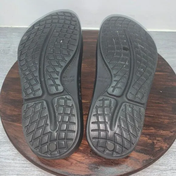 OOFOS OOahh Limited Women’s Size 7 Slide Sandal Multicolor Leopard Print Comfort