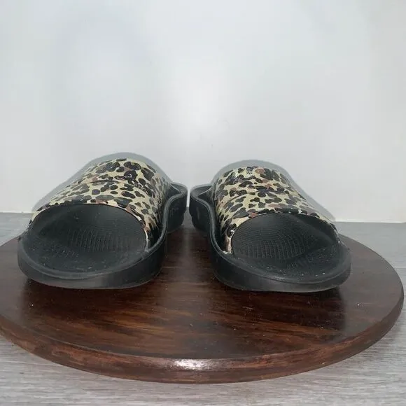 OOFOS OOahh Limited Women’s Size 7 Slide Sandal Multicolor Leopard Print Comfort