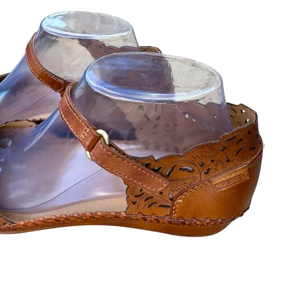 Pikolinos P. Vallarta women's shoes Velcro strap leather upper size 41 or US 10