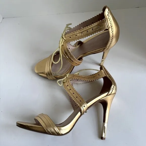 Pour La Victoire Shanna Gold Leather Dress Open Toe Heels Size 8.5