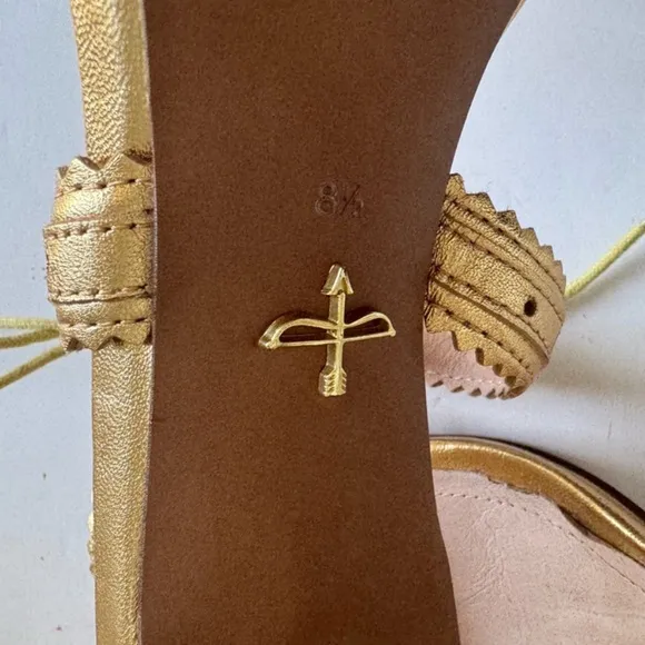 Pour La Victoire Shanna Gold Leather Dress Open Toe Heels Size 8.5