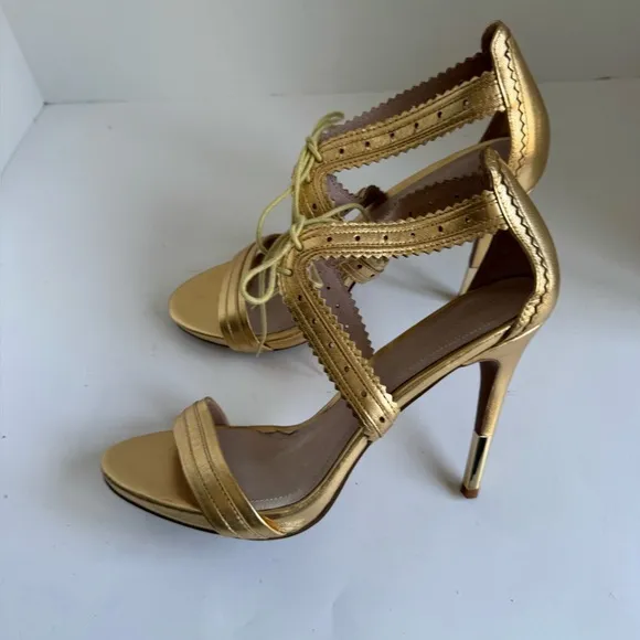 Pour La Victoire Shanna Gold Leather Dress Open Toe Heels Size 8.5