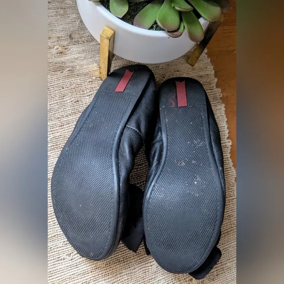 Prada Bow LOGO Leather Ballet Flats
