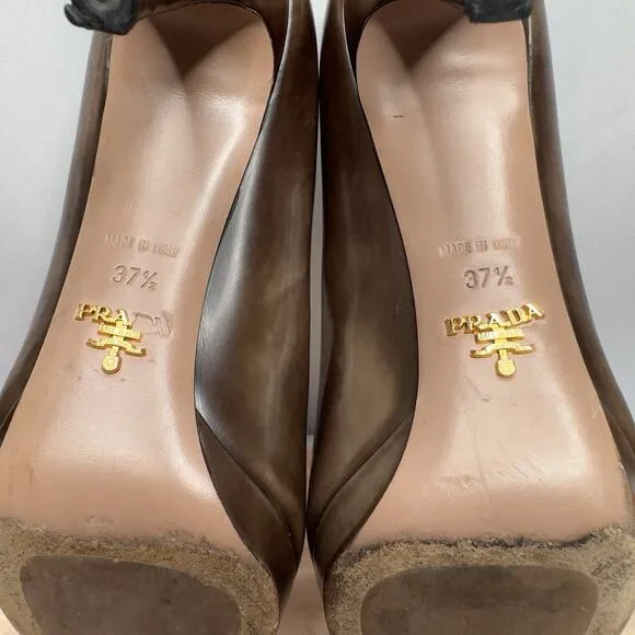 PRADA Womens High Heel Shoes Stiletto Pumps Brown Leather Size 7.5 / 37.5