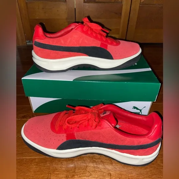 PUMA ATHLETIC SHOES