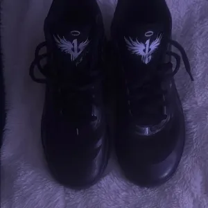 Puma Black lamelo 2’s