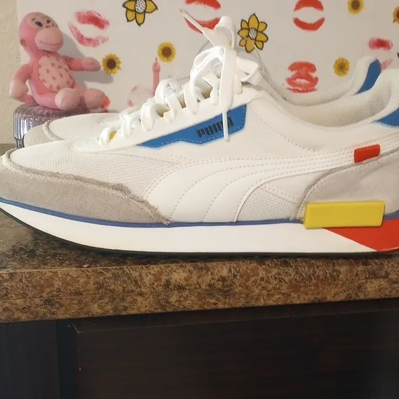 Puma White and Blue Athletic Shoes with Retro Design