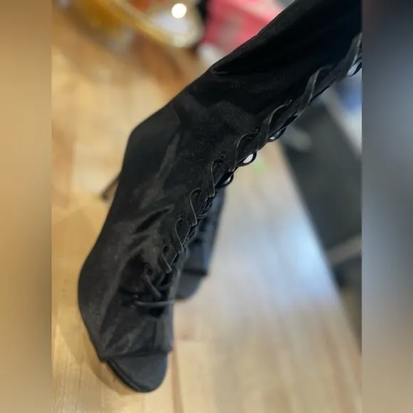 RAYE TYSON LACE OVER THE KNEE BOOTS