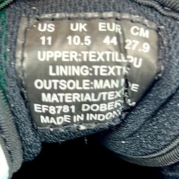 RBX mens athletic shoes.brand  new without the tag