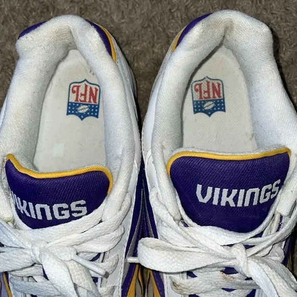 Reebok x NFL Minnesota Viking purple gold white sneakers