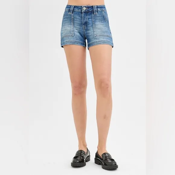 RISEN Low Rise Patched Pocket Shorts