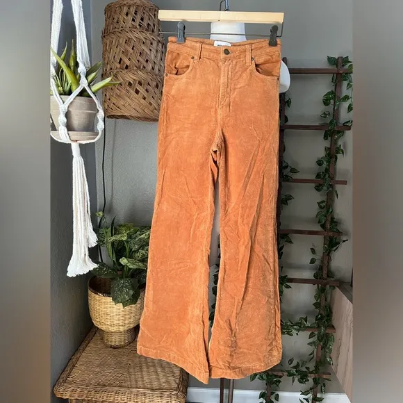 Rolla’s East Coast Flare High Rise Corduroy Pants 26