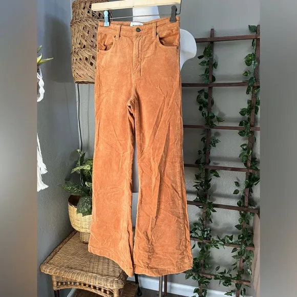 Rolla’s East Coast Flare High Rise Corduroy Pants 26