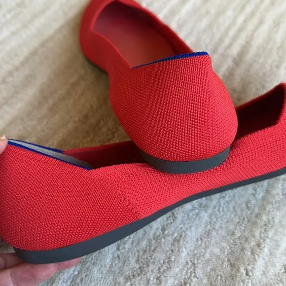 Rothy's The Point Ballet Flat Pointed Toe Slip on Shoes in Flame Red Size 11
