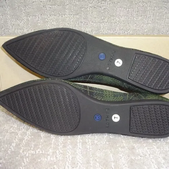 Rothys The Point Women's Size 7 US Racer Green Pointed Toe Slip on Shoes