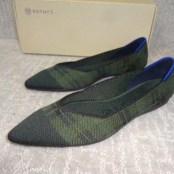 Rothys The Point Women's Size 7 US Racer Green Pointed Toe Slip on Shoes