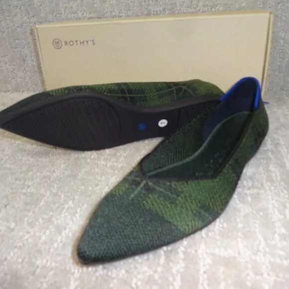 Rothys The Point Women's Size 7 US Racer Green Pointed Toe Slip on Shoes