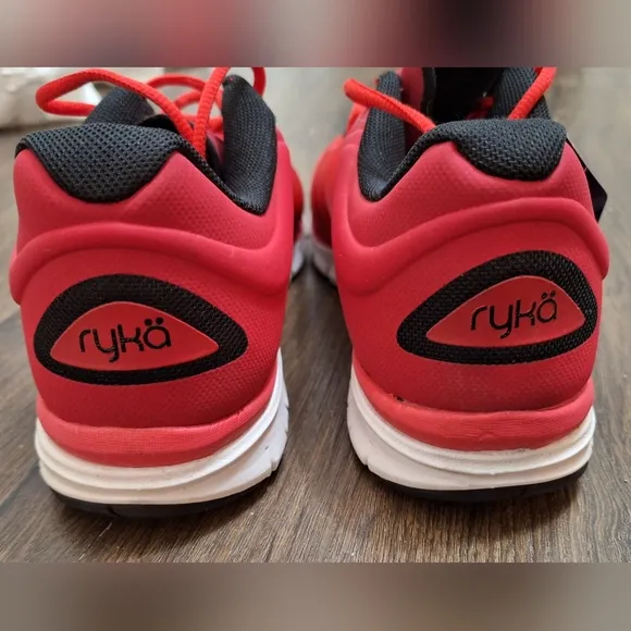 RYKA RED WOMEN'S TENNIS SHOES, ORTHOLITE. 8.5 M  NWT