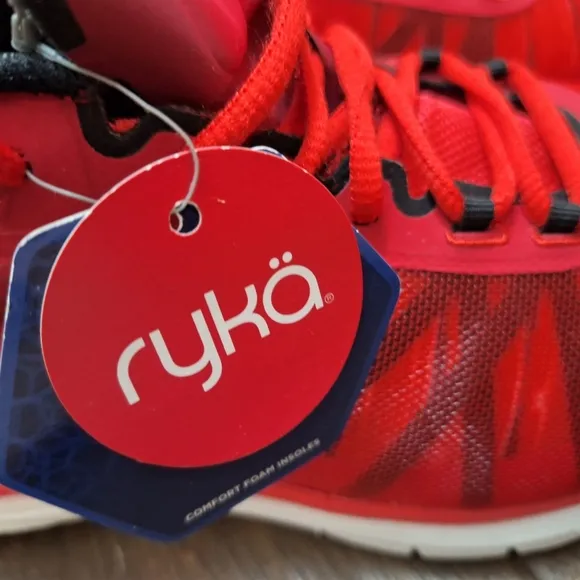 RYKA RED WOMEN'S TENNIS SHOES, ORTHOLITE. 8.5 M  NWT