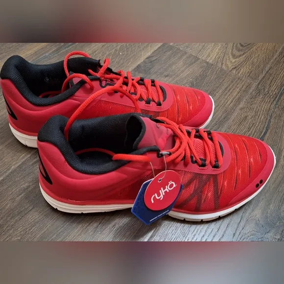 RYKA RED WOMEN'S TENNIS SHOES, ORTHOLITE. 8.5 M  NWT