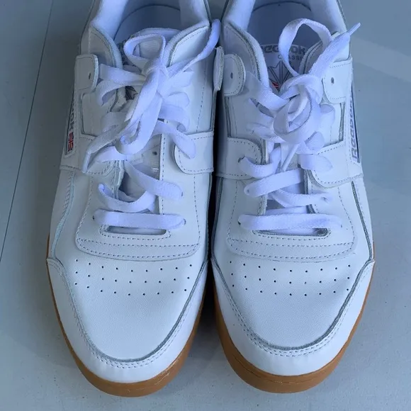 S162 Reebok NWOT Workout Plus Athletic Training‎ Shoes White Men’s size 9.5