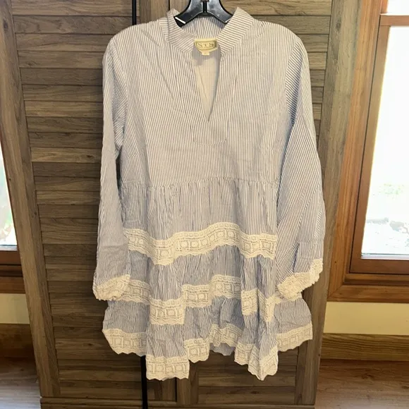 SAIL TO SABLE X STYLE CHARADEBlue Seersucker Charlotte Dress