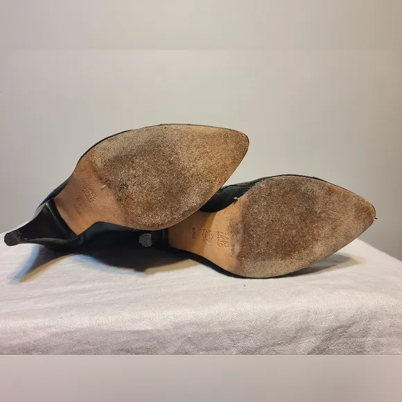 Saks boots