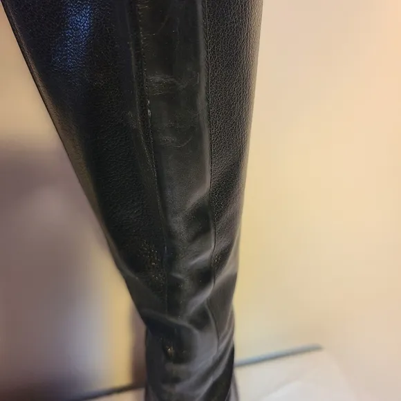 Saks boots