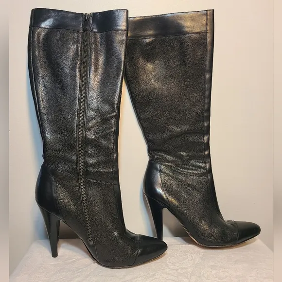 Saks boots