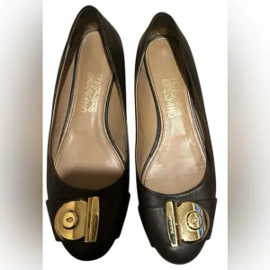 Salvatore Ferragamo Black Leather Ballet Flats with Golden Buckle size 9