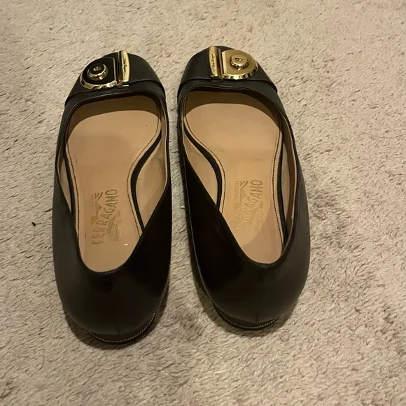 Salvatore Ferragamo Black Leather Ballet Flats with Golden Buckle size 9