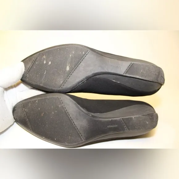 Salvatore Ferragamo Italy Made Womens 8 Black Suede Ballet Flats Shoes