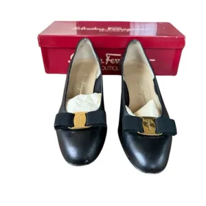 SALVATORE FERRAGAMO Lillaz Leather Ballet Pump 8 1/2 Bow Shoes Black