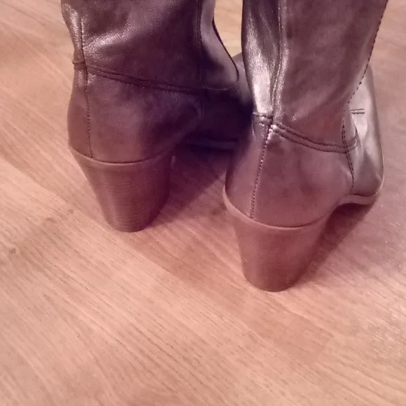 Sam&amp;Libby Gold-Bronze Leather Knee High Boots