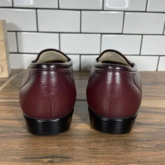 SAS Simplify Womens Size 9.5 Narrow Shoes Antique Wine Leather Comfort Loafer