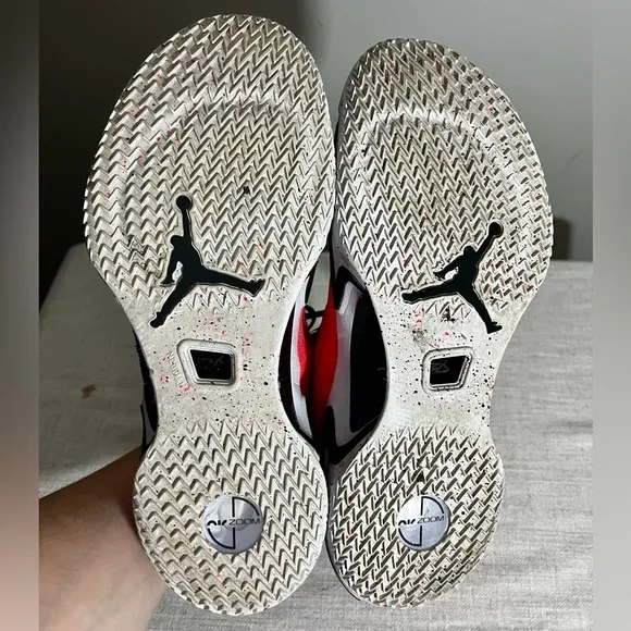 Size 8 - Jordan‎ 36 Low Infrared athletic shoes 2022 Men’s Sneakers size 8
