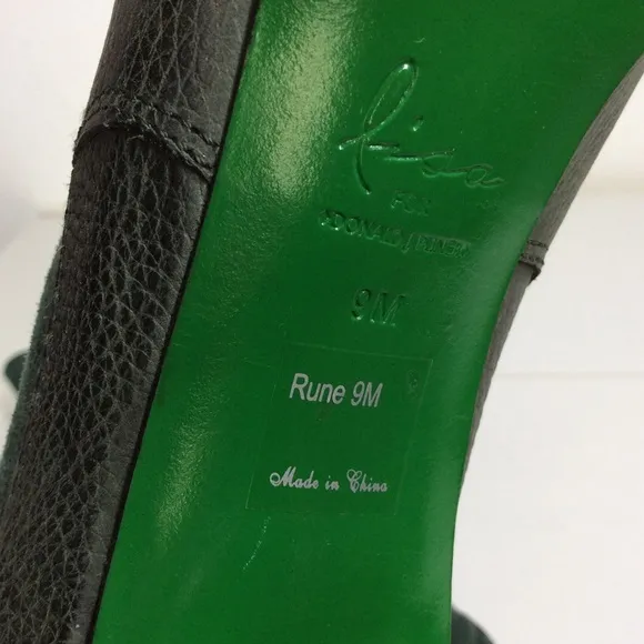 Size 9 Knee High Donald Pliner Rune Leather/Suede Boots with Heel Green