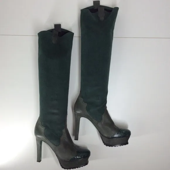 Size 9 Knee High Donald Pliner Rune Leather/Suede Boots with Heel Green