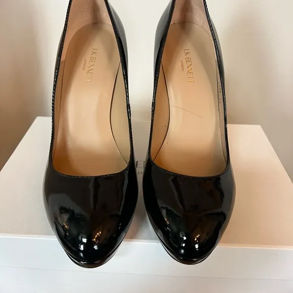 Sledge Black Patent Platform Courts