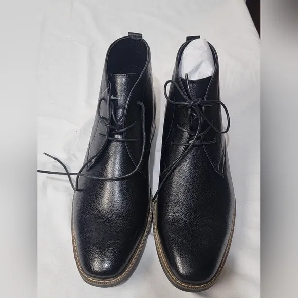 Sonoma Goods For Life Ledger Chukka Boots Men’s size 12 Ortholite ECO Footbed